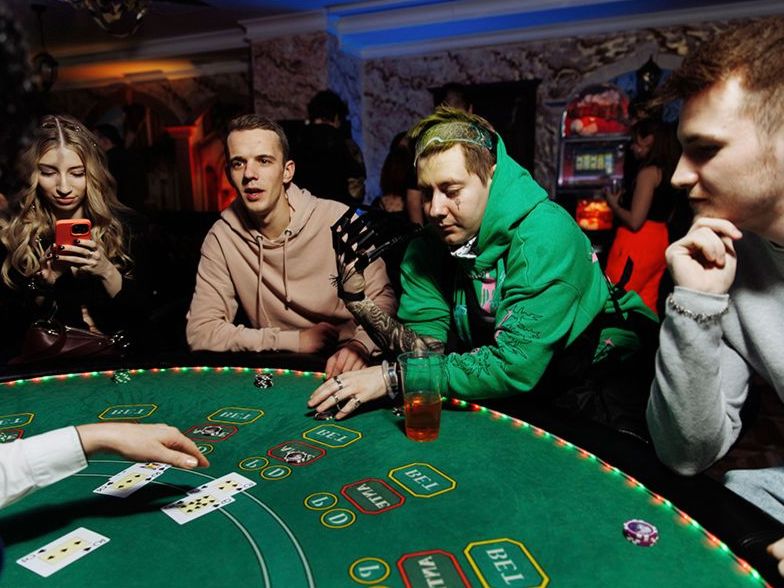 Table de blackjack thématique pour animation à thème